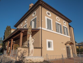 corte sospesa guest house and spa