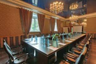 Grand Hotel,Manas Square>>Bishkek,4 star