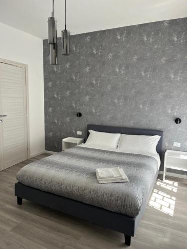 Tiburtina Urban Rooms,,4 star