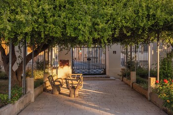 lavilla suite and relax