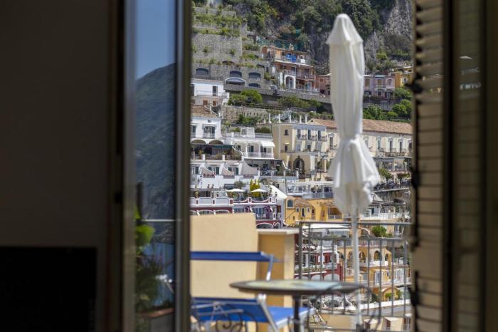 hotiday positano sea view