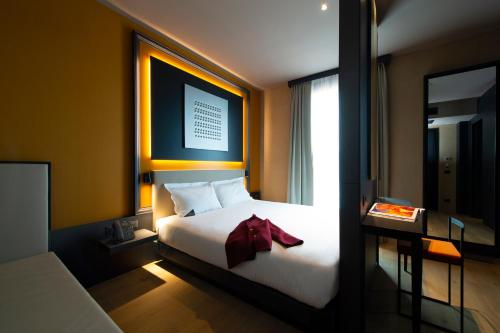 palazzo loreto hotel milano