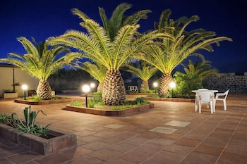 hotiday castelsardo spiaggia