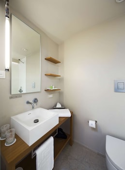 avani palazzo moscova milan hotel previously nh palazzo moscova