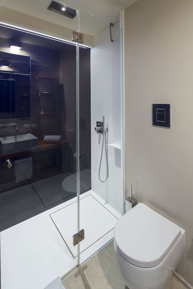 avani palazzo moscova milan hotel previously nh palazzo moscova