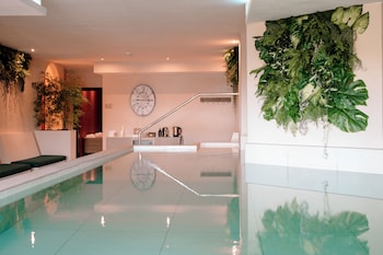Hotiday Toscana Riparbella,,4 star