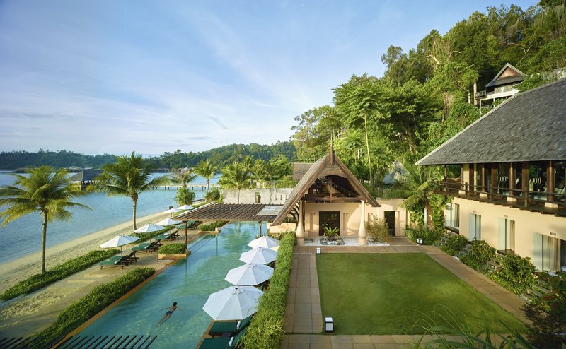 gaya island resort