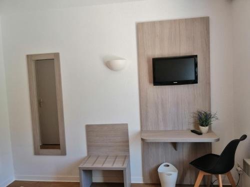 Hotel Le Panoramic,Alpes-De-Haute-Provence>>Aiguines,2 star