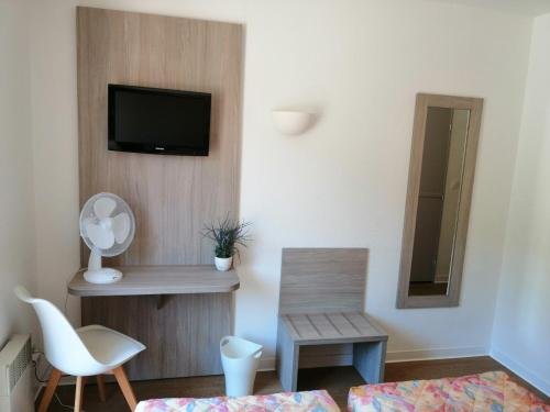 Hotel Le Panoramic,Alpes-De-Haute-Provence>>Aiguines,2 star