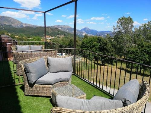 Hotel Le Panoramic,Alpes-De-Haute-Provence>>Aiguines,2 star