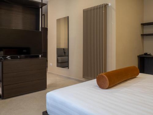 n42 hotel