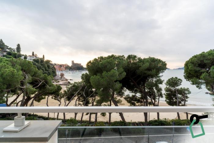 hotiday lerici porto