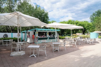 hotiday lodge grado