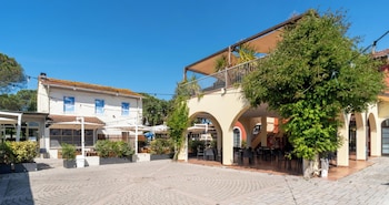 hotiday lodge viareggio