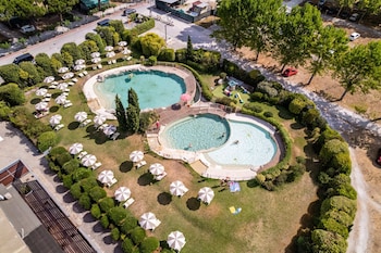 hotiday lodge viareggio