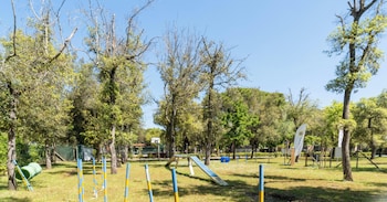 hotiday lodge viareggio