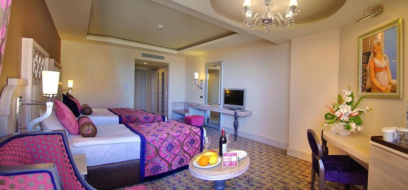 royal alhambra palace