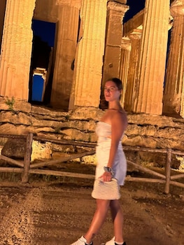 corte atenea experience and spa