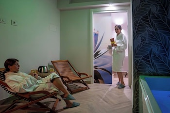corte atenea experience and spa
