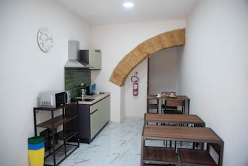 la dolce vita rooms and suites