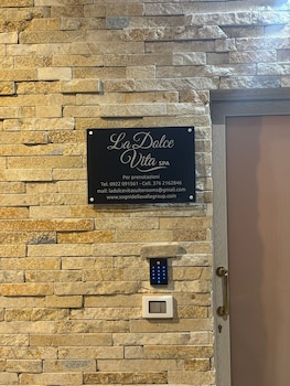 la dolce vita rooms and suites