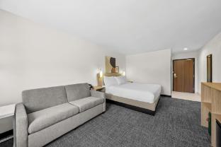 spark by hilton milford boston