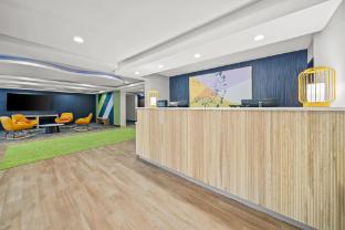 spark by hilton milford boston