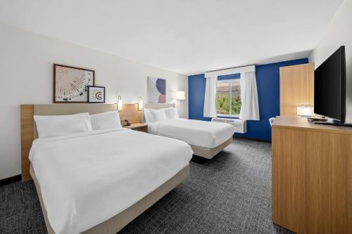 spark by hilton milford boston