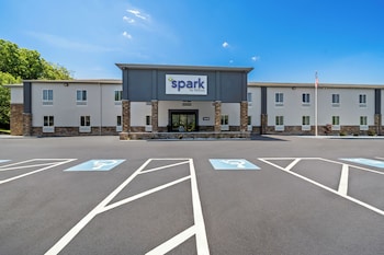 spark by hilton milford boston