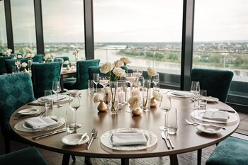 radisson blu hotel bonn