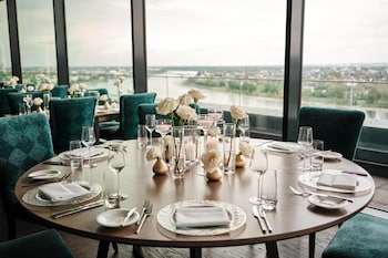 radisson blu hotel bonn