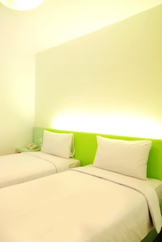 swift inn aeropolis airport