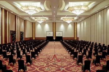the ritz carlton jakarta pacific place
