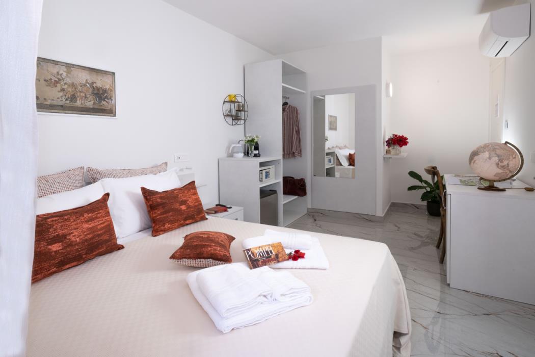 core amalfitano pompeii city suites