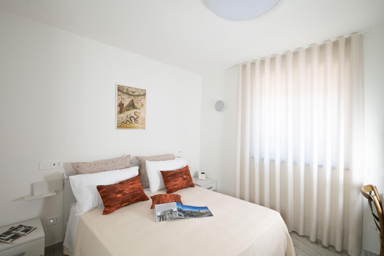 core amalfitano pompeii city suites
