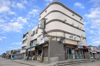 Zia Suites,,2 star