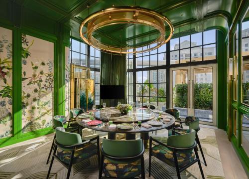 andaz shanghai itc