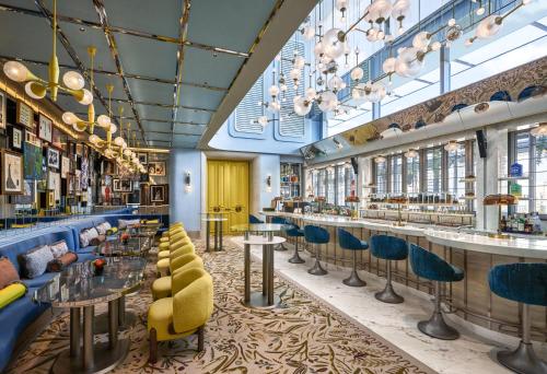 andaz shanghai itc