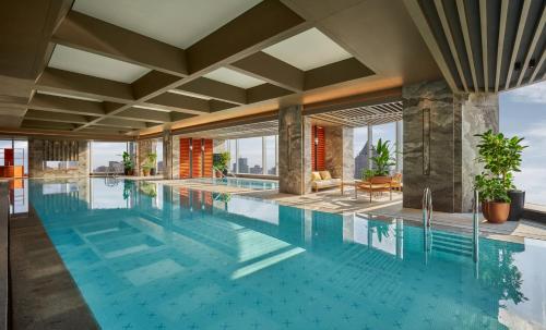 andaz shanghai itc