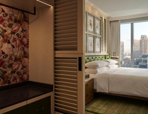 andaz shanghai itc