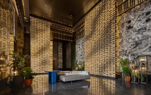 andaz shanghai itc