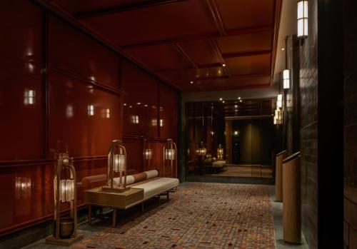 andaz shanghai itc