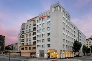 Hampton By Hilton Paris Saint Ouen,,4 star