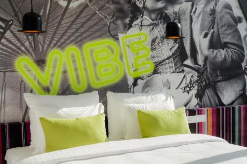 mamaison vibe hotel downtown budapest