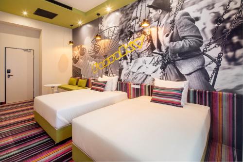 mamaison vibe hotel downtown budapest