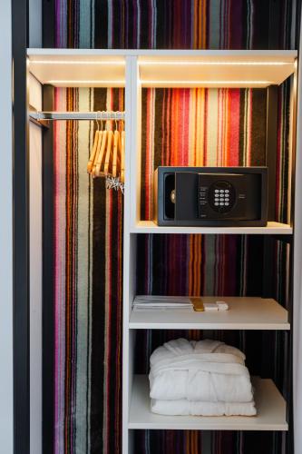 mamaison vibe hotel downtown budapest