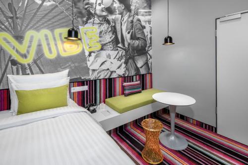mamaison vibe hotel downtown budapest