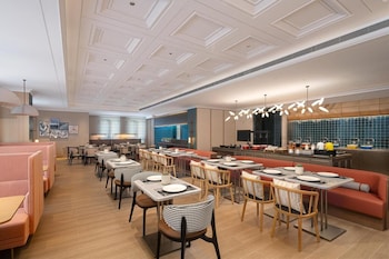 hilton garden inn shanghai wujiaochang