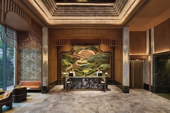 shangri la kunming