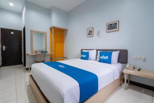 rehat at sentra inn bandung